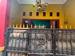 Rumah 2,5 Lantai di Tangerang Siap Huni