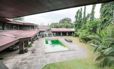 Big Lot for Sale at Greenhills West
