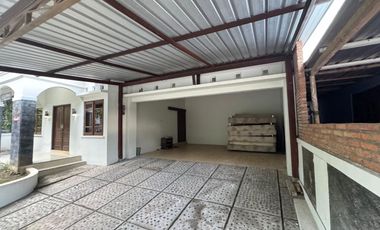 Rumah Induk Plus Kost Cocok Untk Pensiun dan Investasi Lokasi Ngaglik