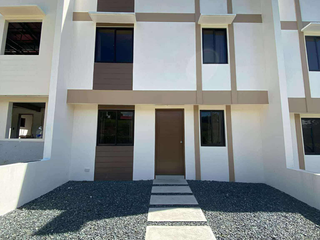 Affordable Bare type Townhouse units at Binangonan Rizal (Pag-ibig Financing)