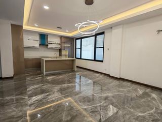 5 Parking San Juan Townhouse for Sale