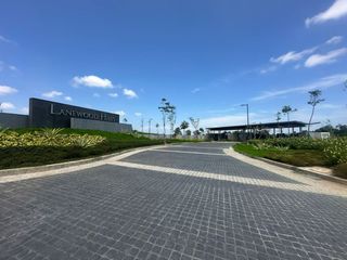 LOT FOR SALE: 905sqm Residential Lot in Silang, Cavite - Lanewood Hills at Southmont