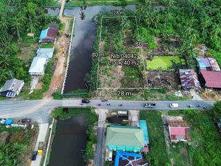 Tanah Tepi Jalan Sungai Kakap 28x80