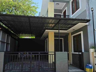 disewakan rumah siap pakai 2 lantai dekat kampus undip tembalang
