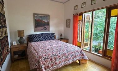 Dijual Rumah Nyaman & Halaman Sangat Luas Desa Pelem, Girikerto, Turi, Sleman, Yogyakarta