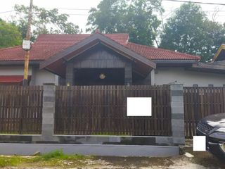 DI JUAL RUMAH SATU LANTAI DI DEKAT MALL BSB DI PERUMAHAN PUPUK BALIKPAPAN SELATAN