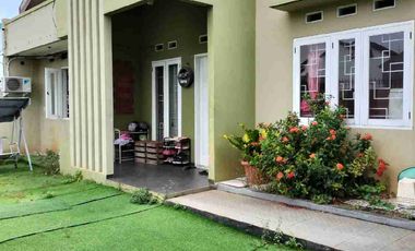 RUMAH LT 300M SIAP HUNI DI.KOMPLEKS KEJAKSAAN AGUNG KARANG TENGAH TANGERANG