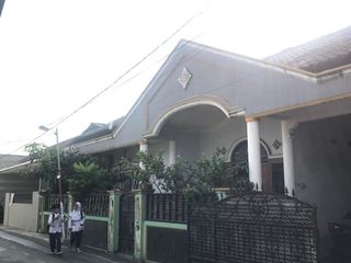 Dijual Rumah+Kontrakan Tangerang Kota di Jati Uwung By Rumah Chinida (Rt)