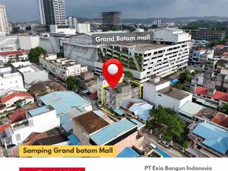 dijual rumah 3 lantai SHM Samping GrandMall Batam 550 M2 harga di bawah pasaran