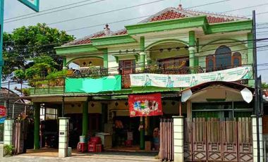 Dijual Rumah Strategis Bangett di Jl. Damai Jogja ( Cocok untuk Usaha ) - Ll