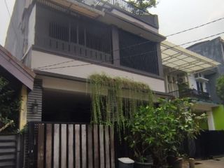 JUAL CEPAT KEMANG PRATAMA 2 VIA LELANG, BOJONG RAWALUMBU, KOTA BEKASI