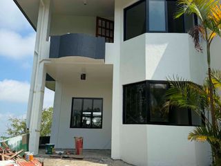 RFO 4 Storey Duplex House & Lot For Sale with 6 Bedrooms Located in Irisan Baguio City-JV2