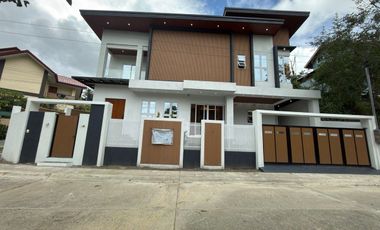 For Sale Brandnew 2-Storey Elegant House and Lot w/ 4 Bedrooms Located in Bakakeng North Baguio-JV2