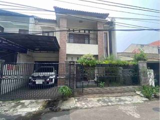 DIJUAL MURAH VIA LELANG RUMAH 2 LANTAI, TEBET.