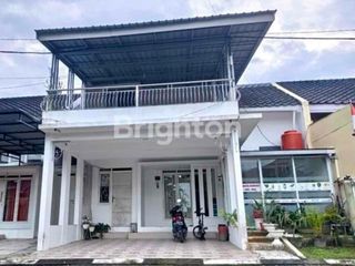 Rumah Canti Dua Lantai Kawasan Elit