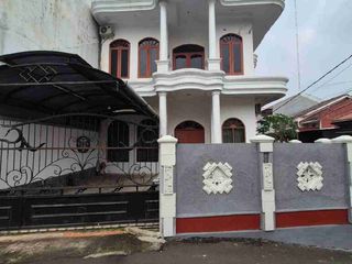 RUMAH CANTIK KUKUSAN DEPOK