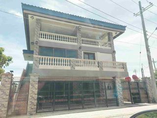 3-Storey Fully Furnished Beachview House for Rent | Lapu-Lapu City