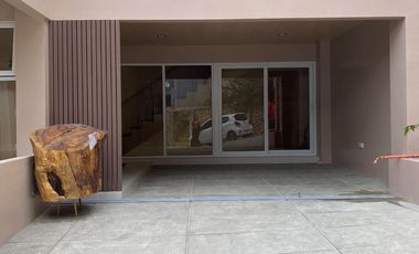 For Sale 3-Storey 4 Bedroom Modern House w/ Basement w/ 2-3 Carport Located in San Luis Village Baguio City-JV2