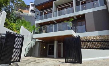 For Sale Brandnew RFO 3-Storey Beautiful House with 5 Bedrooms Located in San Luis Village Baguio-JV2