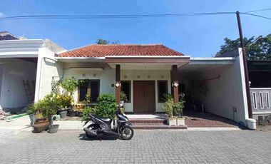 Dijual Rumah Gentan Mangesti Solo