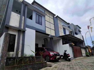 Rumah Dua Lantai Siap Huni Ubung Denpasar Utara