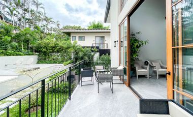 Loyola Grand Villas House for sale