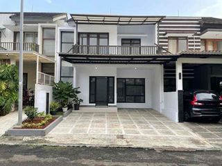 Di Jual Rumah Dua Lantai Siap Huni Dekat Fasilitas Umum Bintaro