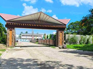 Affordable Lot infront of Matabungkay beach for sale