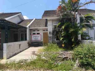 DI JUAL RUMAH 

PERUM VILLA GARAS PERMAI BLOK C NO 04
KEL. : MLORAH
KEC. : REJOSO
KAB  : NGANJUK