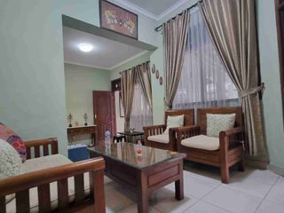 Disewakan rumah full furnished di Limus Pratama Regency 48 jt per tahun