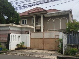 Rumah 2Lt di Karet Pedurenan Kuningan Setiabudi, Cocok Kost Ekslusif