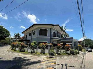 2-Storey Corner House & Lot for Rent