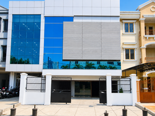 Gedung Perkantoran Sunter 3LT 500m2 Strategis Ramai Siap Pakai