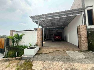 jual rumah kampung mewah pinggir jalan bangunan baru