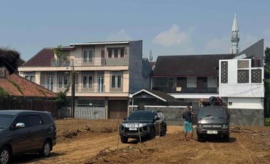 Punya kos deket kampus itu kayak punya ATM pribad