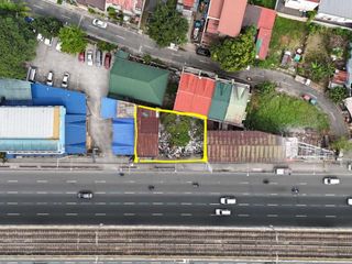 Commercial lot along Marcos Highway