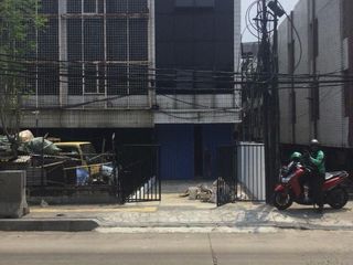 Dijual Ruko Primocon Lodan Ancol Pademangan Uku 4X16,5 Hdp Jalan 3 Lantai Strategis Hrg Menarik