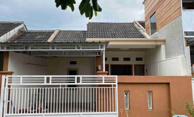 Rumah murah karang Ploso depan fasum taman