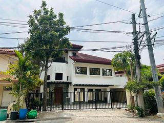 AYALA ALABANG VILLAGE HOUSE AND LOT FOR SALE 5 BEDROOM PHP 110,000,000