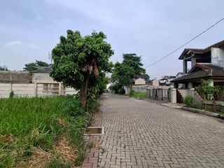 dijual termurah kavling graha metropolitan hadap komplek uk 240m2