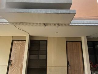 Rumah 2 Lantai Grand Duta Cluster Beryl Periuk Tangerang Banten