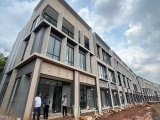 Dijual Ruko Xlane Hadap Jalan Utama di Gading Serpong