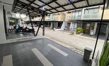 Rumah Siap Huni 3 Lantai Bonus Furnished di Golden City Bekasi Utara