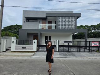 ASTER SINGLE DETACHED - THE ORCHARD GOLF & COUNTRY CLUB  Prime Location near Imus Aguinaldo Highway