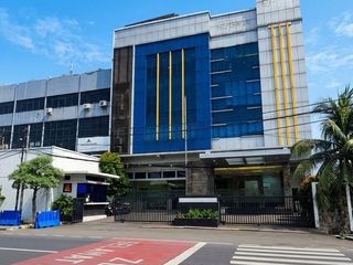 TURUN HARGA GEDUNG 4 LANTAI AREA KEMAYORAN JAKARTA PUSAT FULL FURNISH