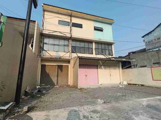 Disewakan 3 ruko terpisah di area ramai depok 2 tengah bakti jaya, sukmajaya Depok. Jawa Barat