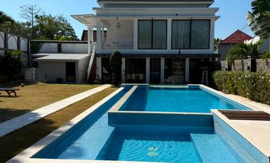 DI JUAL VILLA DI NUSA DUA BALI DEKAT DENGAN PANDAWA