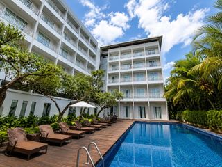 Hotel Bintang 4 Strategis di Jalan Raya Kuta Badung Bali