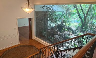 FIRE SALE URDANETA VILLAGE HOUSE