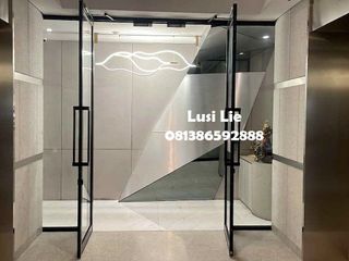 Office Gold Coast Pik luas 232m, unfunished rapi